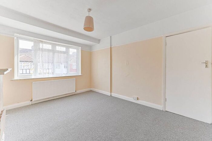 3 Bedroom Terraced House To Rent In Kimberley Road, Selhurst, Croydon, CR0