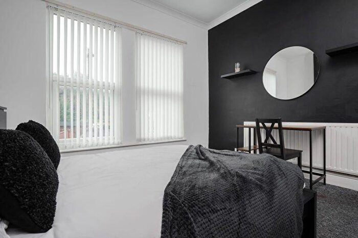 9 Bedroom Terraced House To Rent In Bedroom House, Borrowdale Road, Liverpool, L15
