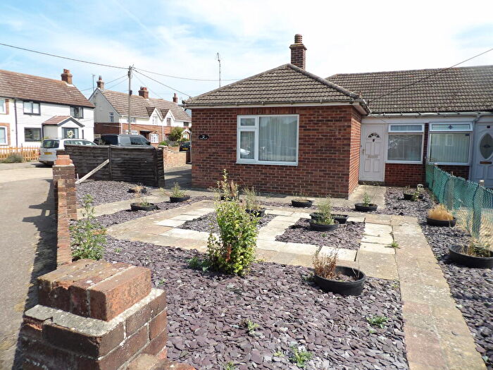 2 Bedroom Semi-Detached Bungalow For Sale In Lodge Close, Little Oakley, Essex, CO12