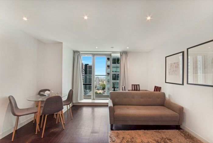 1 Bedroom Apartment To Rent In East Tower, Pan Peninsula, Canary Wharf, E14