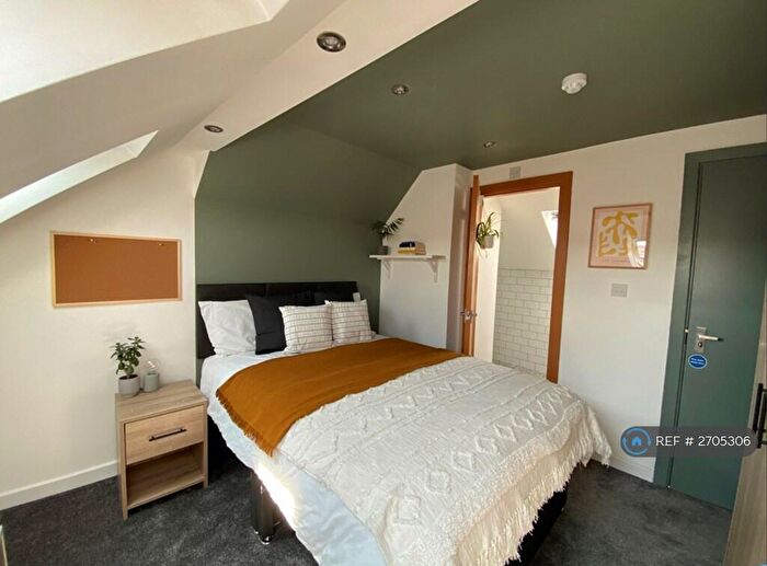 6 Bedroom Terraced House To Rent In Leopold Road, Kensington, Liverpool, L7