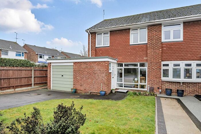 3 Bedroom Semi Detached House For Sale In Cadwell Drive, Maidenhead, SL6