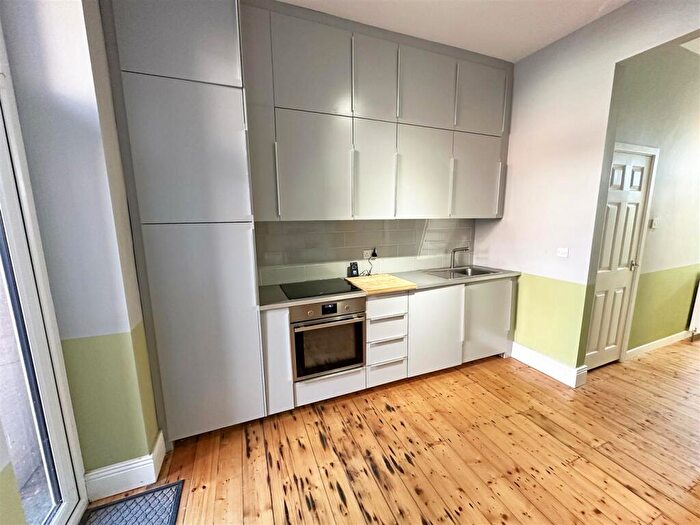 1 Bedroom Flat To Rent In Yeoman Street, North Shields, Tyne And Wear, NE29