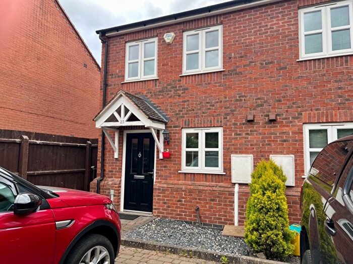 2 Bedroom Terraced House To Rent In Chapel Street, Oadby, LE2