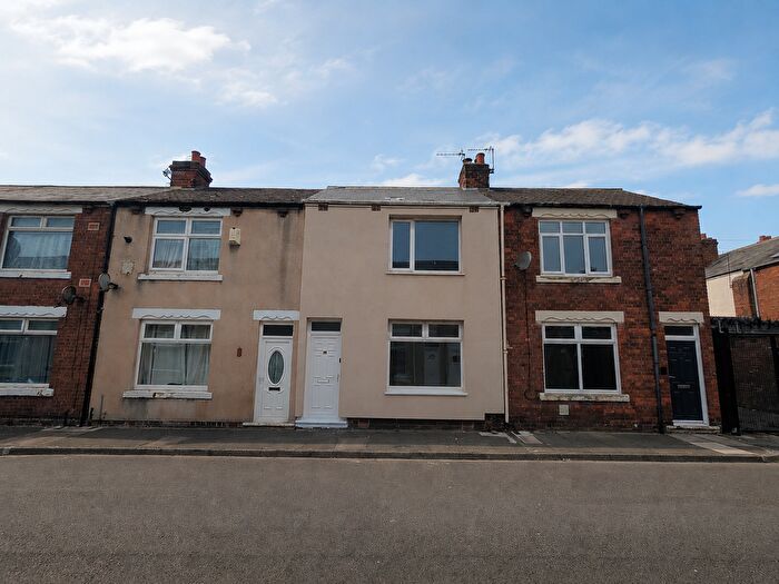 2 Bedroom Terraced House To Rent In Rugby Street. Hartlepool, TS25