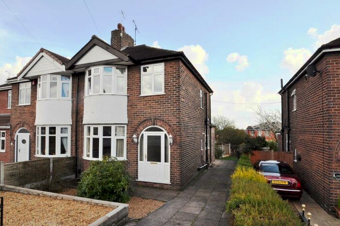 3 Bedroom Semi-Detached House To Rent In Wolstanton Road, Chesterton, ST5