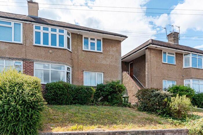 2 Bedroom Flat For Sale In Copse Lane, Marston, OX3