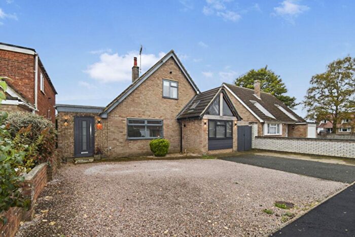3 Bedroom Detached House For Sale In Manor Close, Somersham, PE28