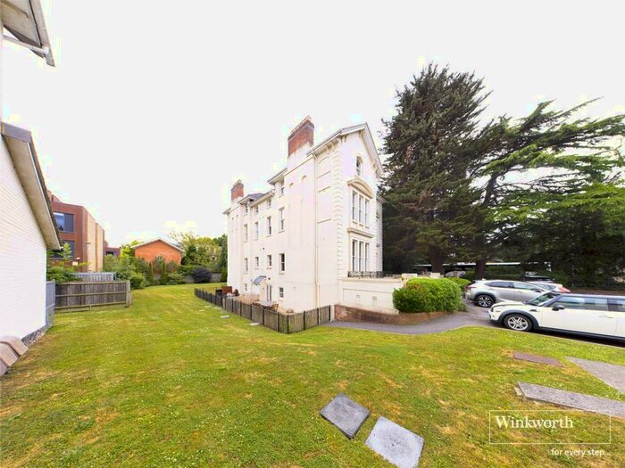 2 Bedroom Apartment To Rent In Kendrick Road, Reading, Berkshire, RG1