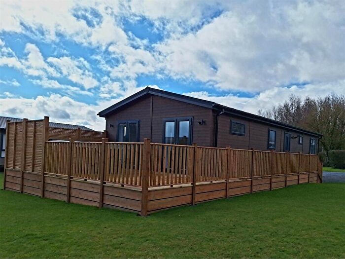 3 Bedroom Park Home For Sale In Whiddon Down, Okehampton, EX20