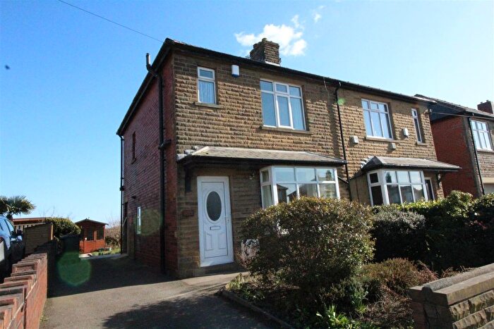 2 Bedroom Semi-Detached House To Rent In Leeds Road, Dewsbury, WF12