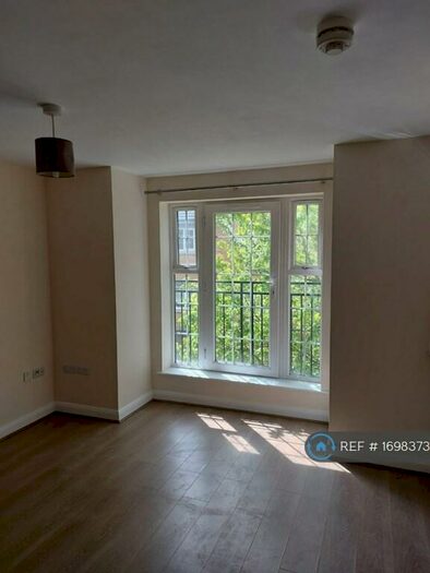 1 Bedroom Flat To Rent In William Court, Luton, LU3