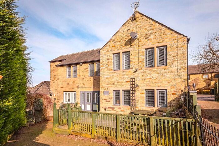 5 Bedroom Detached House For Sale In Lower Wyke Green, Wyke, Bradford, BD12