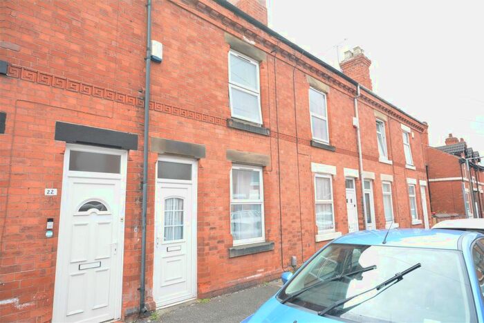 3 Bedroom Terraced House To Rent In Bolsover Street, Hucknall, Nottingham, NG15