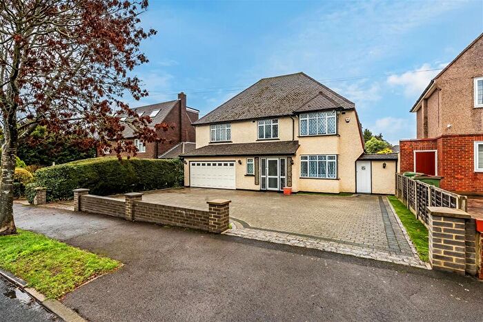 5 Bedroom Detached House For Sale In Sandy Lane, South Cheam, SM2