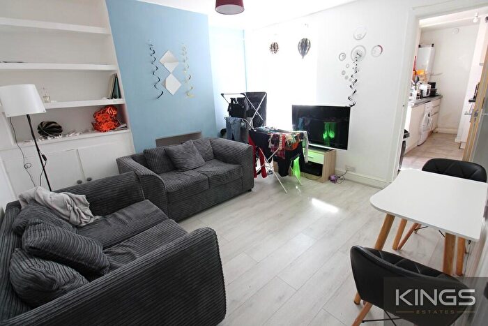 4 Bedroom Terraced House To Rent In Portswood Road, Southampton, SO17