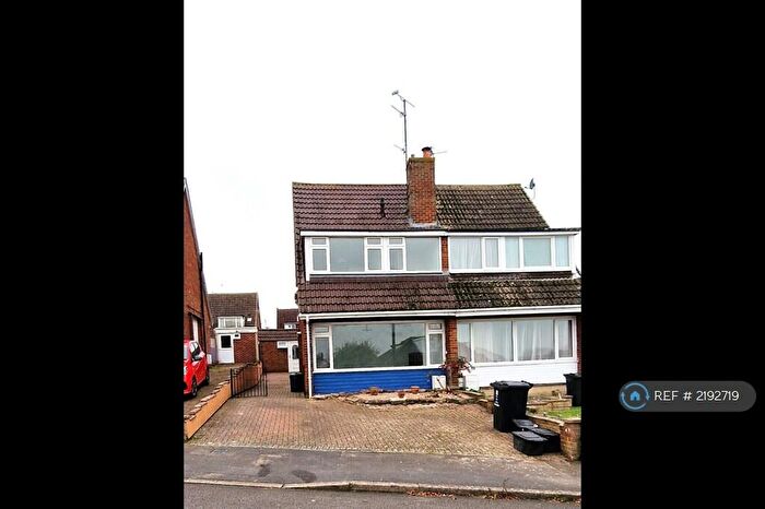 4 Bedroom Semi-Detached House To Rent In Folly Crescent, Highworth, Swindon, SN6