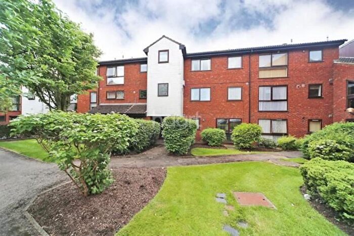 1 Bedroom Flat To Rent In Laleham Road, Shepperton, TW17