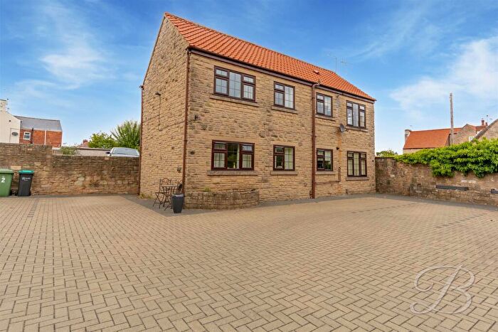 2 Bedroom Apartment To Rent In Albert Street, Mansfield Woodhouse, Mansfield, NG19