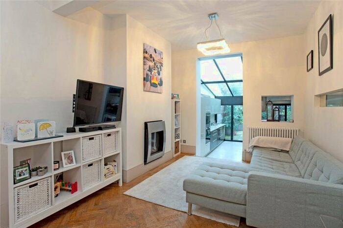 4 Bedroom Terraced House To Rent In Willes Road, London, NW5
