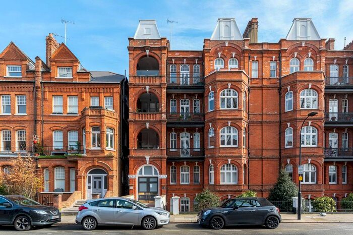 2 Bedroom Flat To Rent In Mornington Avenue, West Kensington, London, W14