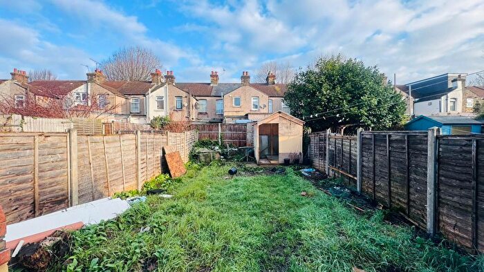 4 Bedroom Terraced House To Rent In Movers Lane, Barking, IG11