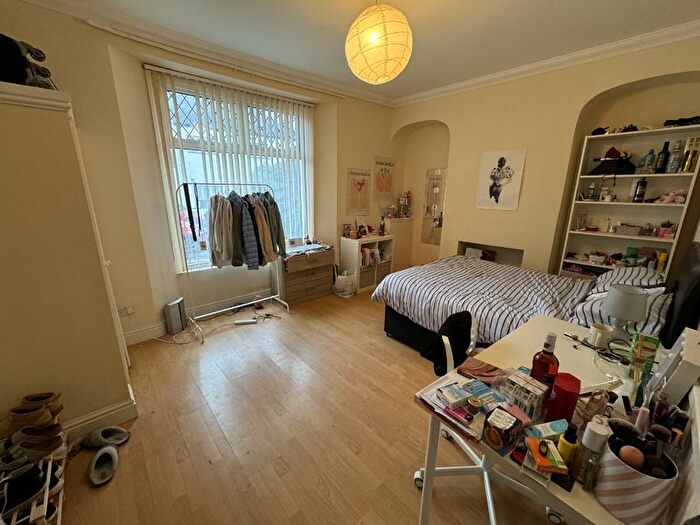 8 Bedroom Property To Rent In Cathays, Cardiff, CF24