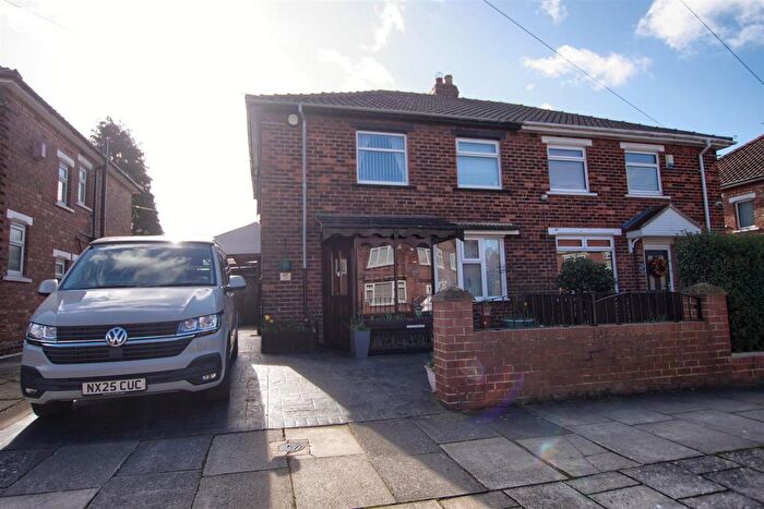 3 Bedroom Semi Detached House For Sale In Parkfield Avenue, Tollesby, TS5