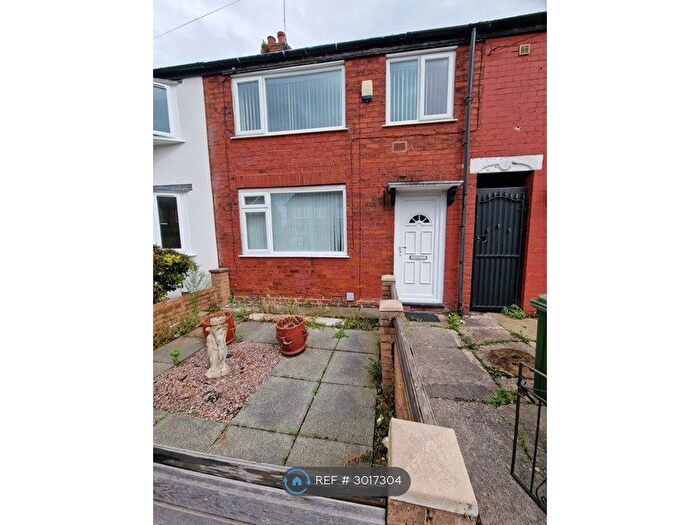 3 Bedroom Terraced House To Rent In John St, Manchester, M43