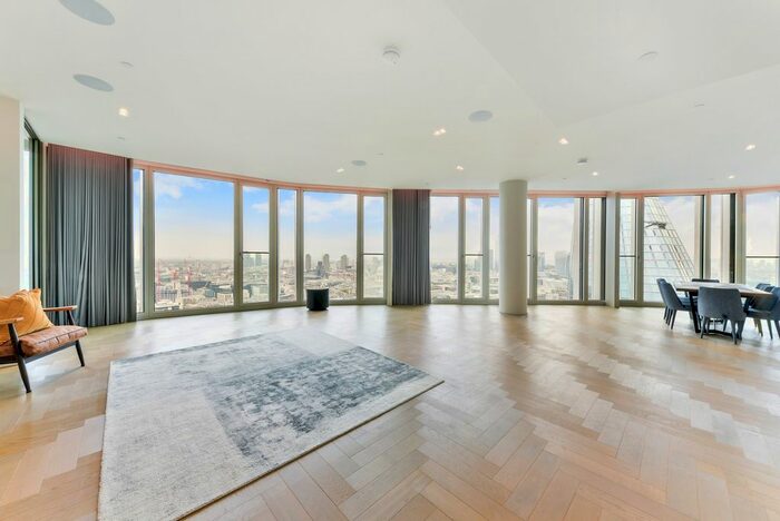 3 Bedroom Flat To Rent In Southbank Tower, Upper Ground, London, SE1