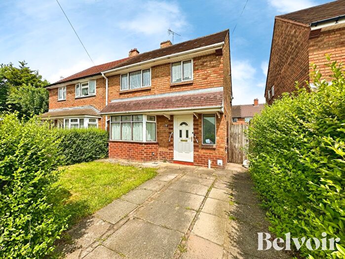 3 Bedroom Semi-Detached House For Sale In Buildwas Close, Mossley, Walsall, WS3