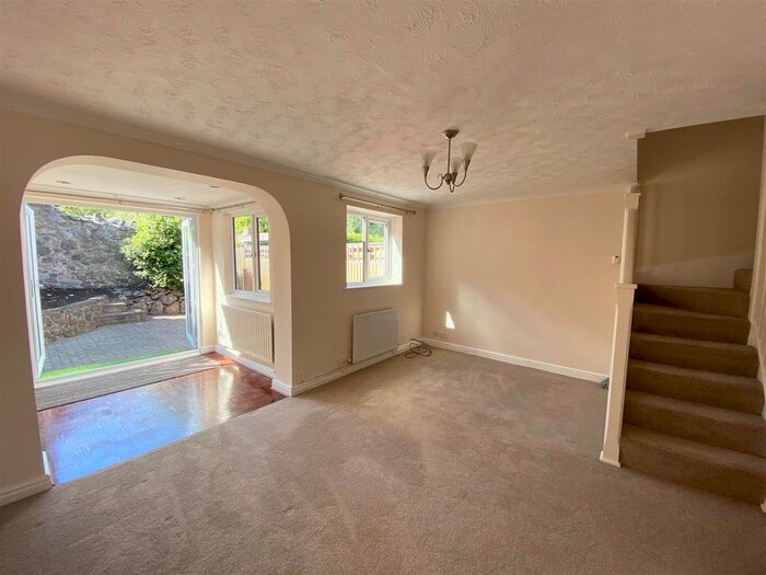 2 Bedroom SemiDetached House To Rent In Belvoir Bank, Malvern, WR14