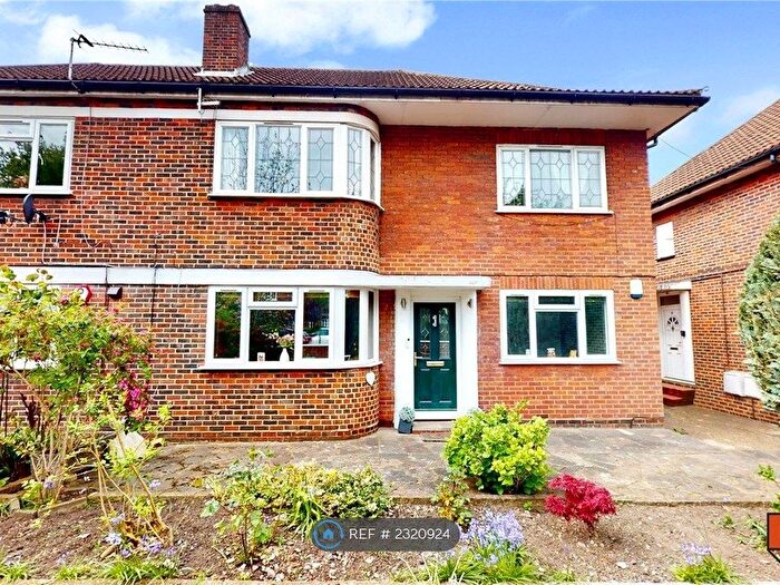 2 Bedroom Maisonette To Rent In Clyde Road, Croydon, CR0