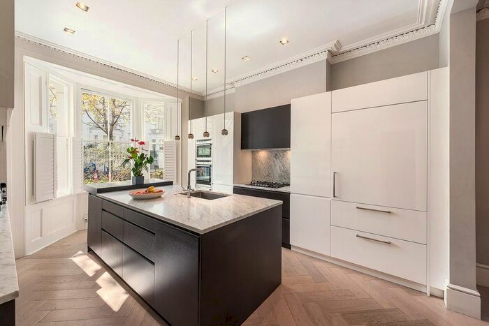 4 Bedroom Detached House To Rent In Berkeley Gardens, London, W8