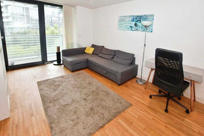2 Bedroom Flat To Rent In St Georges Island, Kelso Place, Castlefield, Manchester, M15