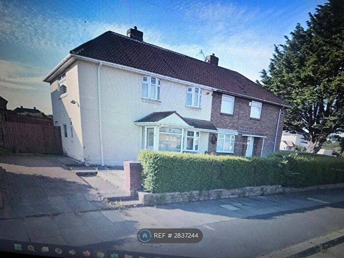 3 Bedroom Semi Detached House To Rent In Kirkstone Road, Middlesbrough, TS3