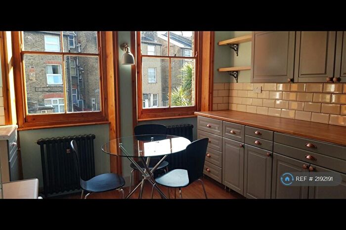 2 Bedroom Flat To Rent In St. Ann's Road, London, N15