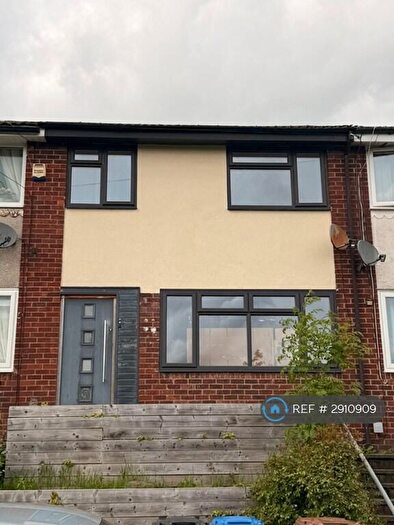 3 Bedroom Terraced House To Rent In Kinder St, Stalybridge, SK15