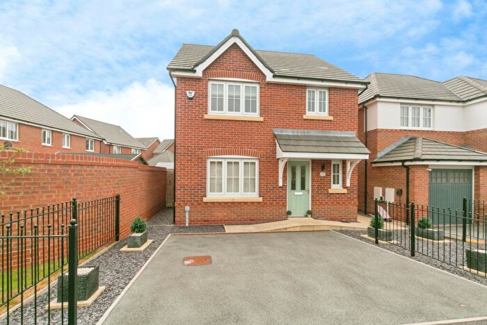 3 Bedroom Detached House For Sale In Clos Y Goleudy, Holyhead, Isle Of Anglesey, LL65