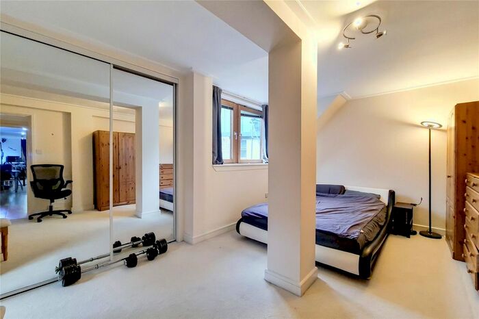 1 Bedroom Flat To Rent In City Approach, City Road, London, EC1V