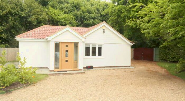 2 Bedroom Bungalow To Rent In Shellbridge Road, Slindon Common, BN18