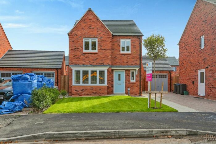 3 Bedroom Detached House For Sale In Turnpike Way, Ashbourne, DE6