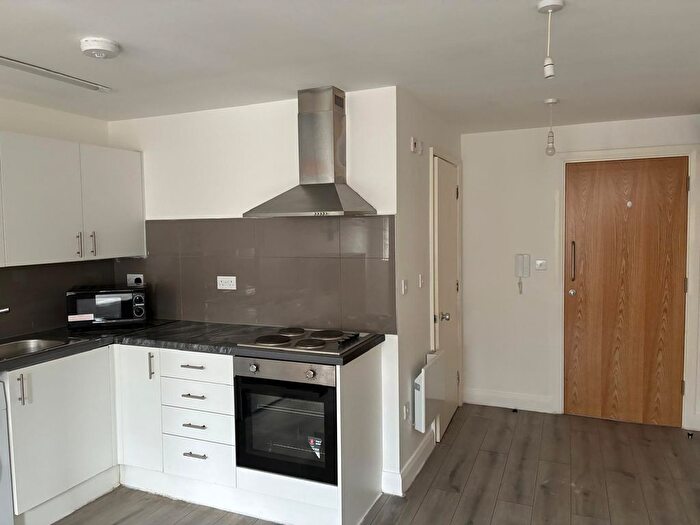 Studio To Rent In Yorkshire Street, Oldham, OL1