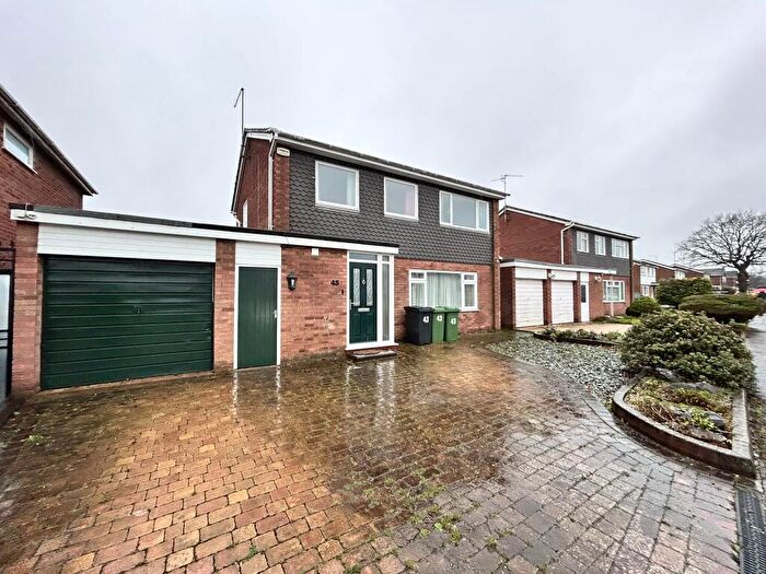 4 Bedroom Detached House To Rent In Bradwell Road, Peterborough, PE3