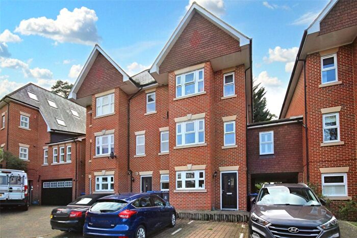 4 Bedroom Terraced House For Sale In Smiles Place, Lavender Road, Woking, Surrey, GU22