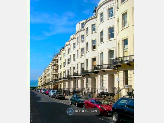 1 Bedroom Maisonette To Rent In Brunswick Place, Hove, BN3