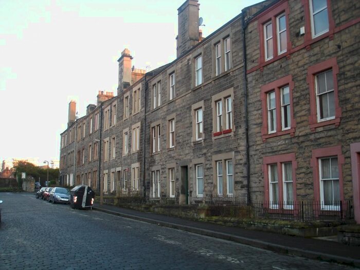 2 Bedroom Flat To Rent In Dunedin Street, Broughton, Edinburgh, EH7