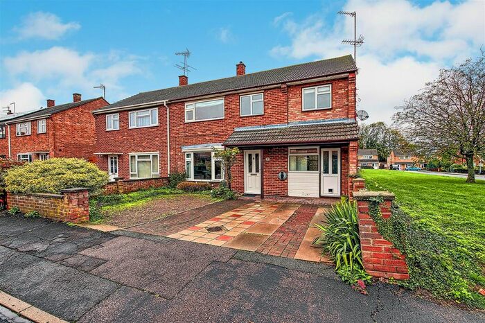 5 Bedroom Semi-Detached House To Rent In Oslars Way, Fulbourn, Cambridge, CB21