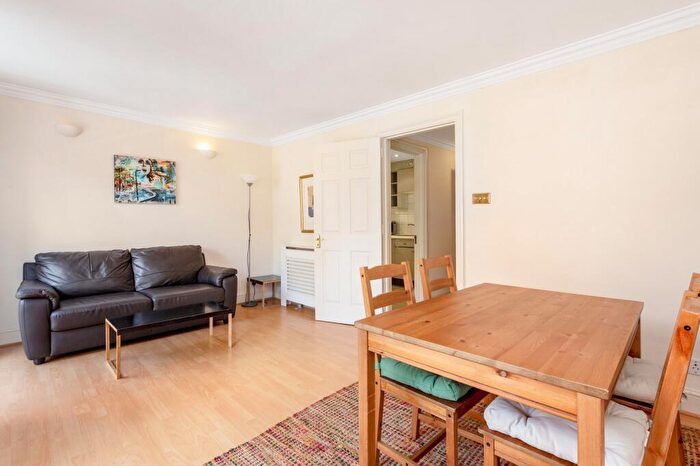 1 Bedroom Flat To Rent In Hortensia Road, Chelsea, SW10