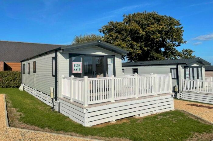 2 Bedroom Caravan For Sale In The Orchards Holiday Park, Main Road, Newbridge, Isle Of Wight, PO41
